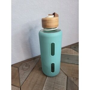 Grove Collaborative Glass Water Bottle Tumbler Coated Cork Screw Cap 26oz Green